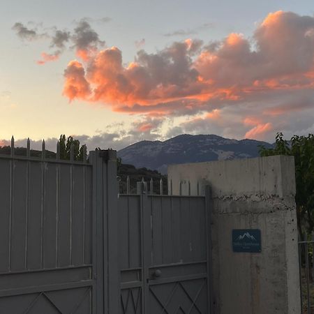 Stellas Guesthouse Near Arachova Stírion 外观 照片
