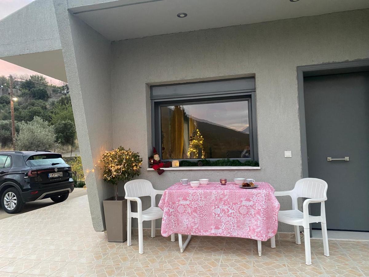 Stellas Guesthouse Near Arachova Stírion 外观 照片